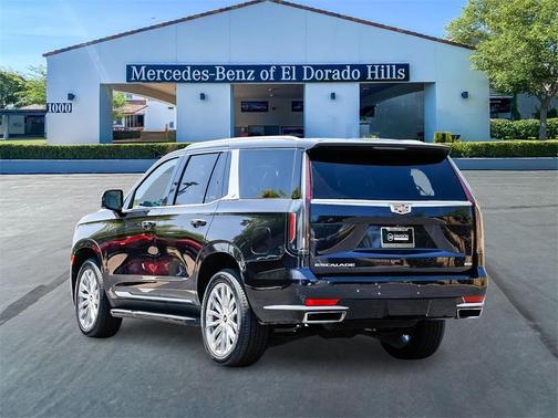 2023 Cadillac Escalade Premium Luxury
