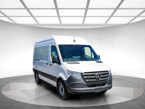 2026 Mercedes-Benz Sprinter 2500 Standard Roof