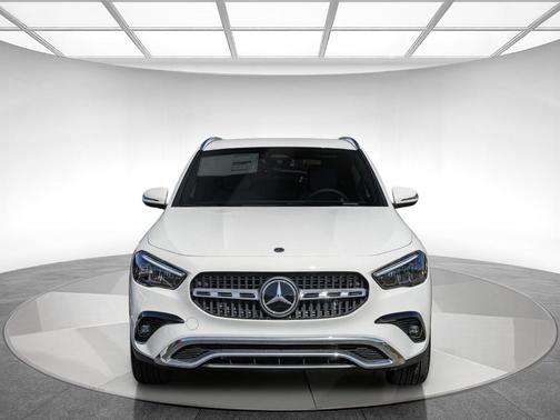 Polar White 2026 Mercedes-Benz GLA 250 Base 4MATIC