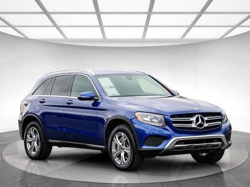 2018 Mercedes-Benz GLC 300 Base 4MATIC