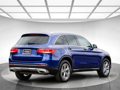 2018 Mercedes-Benz GLC 300 Base 4MATIC
