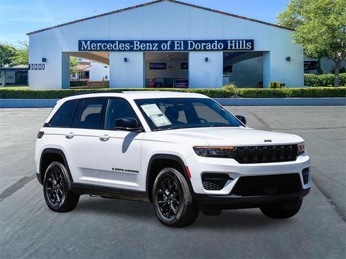 2024 Jeep Grand Cherokee Laredo