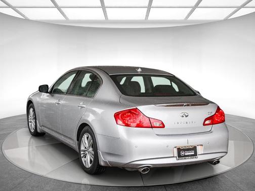 2013 INFINITI G37 Journey