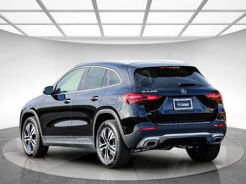 Black 2025 Mercedes-Benz GLA 250 Base
