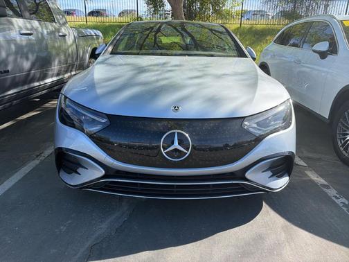 2023 Mercedes-Benz EQE 500 Base 4MATIC