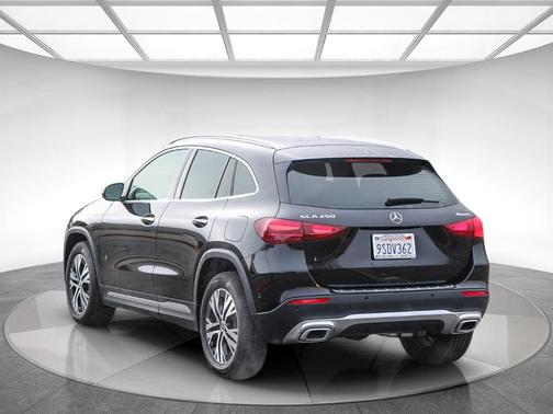 2025 Mercedes-Benz GLA 250 Base 4MATIC