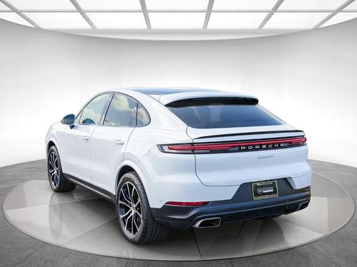 White 2024 Porsche Cayenne AWD