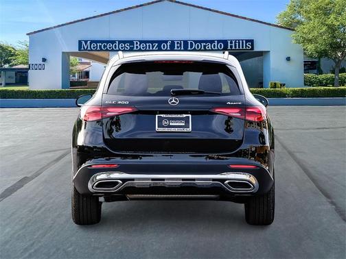 2025 Mercedes-Benz GLC 300 Base 4MATIC