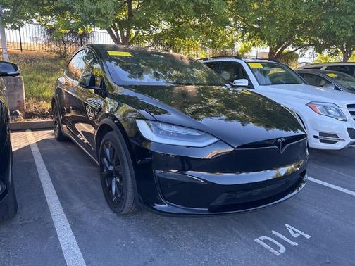 2022 Tesla Model X Plaid