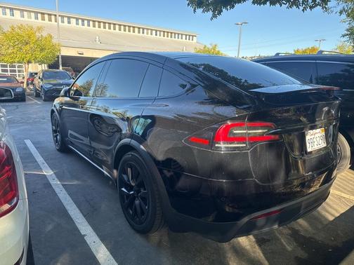 2022 Tesla Model X Plaid