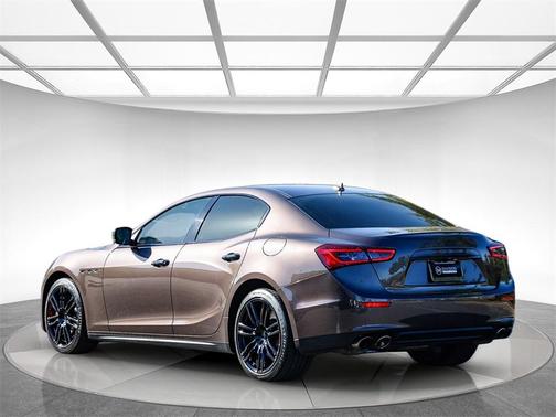 2014 Maserati Ghibli S Q4
