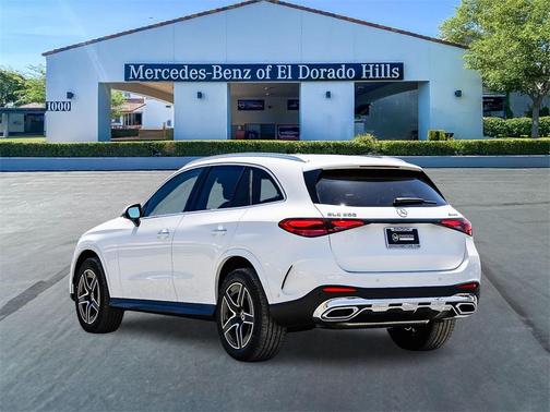 2025 Mercedes-Benz GLC 300 Base 4MATIC