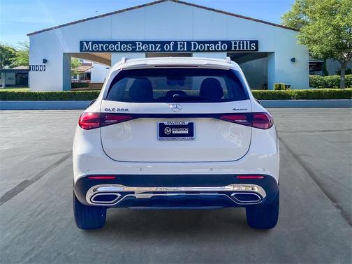 2023 Mercedes-Benz GLC 300 Base 4MATIC