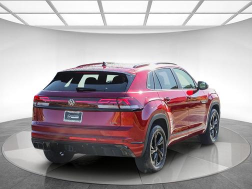 2025 Volkswagen Atlas Cross Sport 2.0T SEL R-Line Black