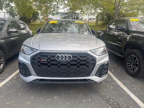 2023 Audi SQ5 3.0T Premium Plus
