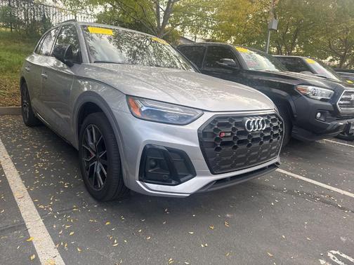 2023 Audi SQ5 3.0T Premium Plus