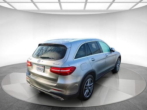 2019 Mercedes-Benz GLC 300 Base 4MATIC