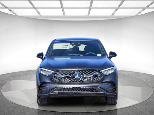 2026 Mercedes-Benz GLC 300 Base 4MATIC