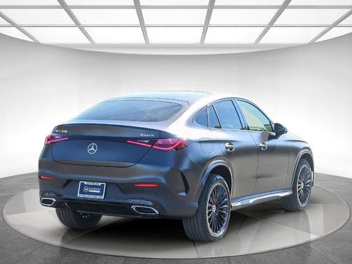 2026 Mercedes-Benz GLC 300 Base 4MATIC