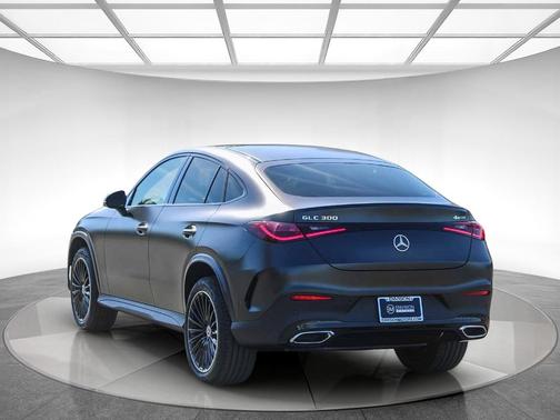 2026 Mercedes-Benz GLC 300 Base 4MATIC