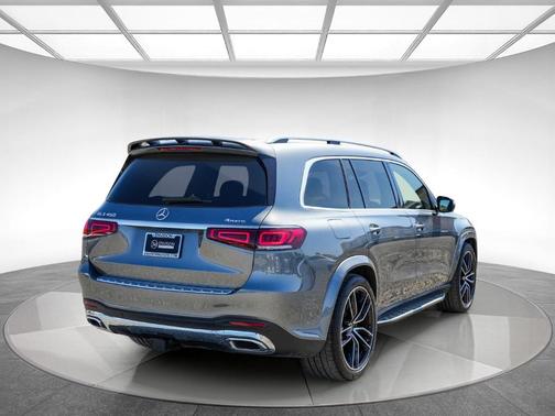 Selenite Gray Metallic 2023 Mercedes-Benz GLS 450 4MATIC