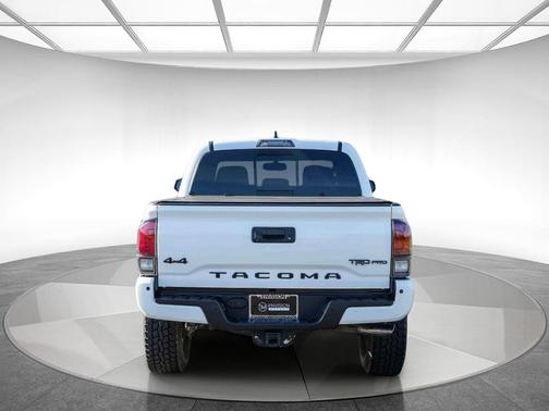 Super White 2017 Toyota Tacoma TRD Pro