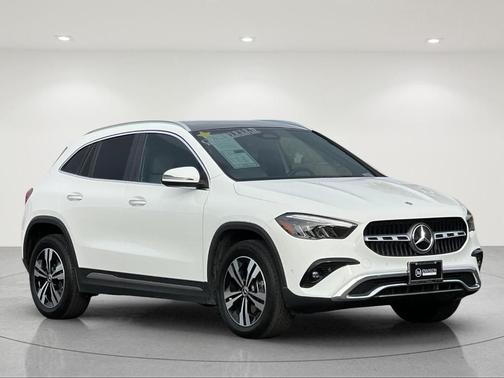 Polar White 2026 Mercedes-Benz GLA 250 Base