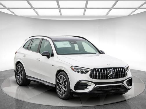 2026 Mercedes-Benz AMG GLC 43 Base