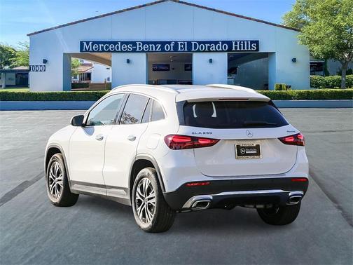 2025 Mercedes-Benz GLA 250 Base 4MATIC