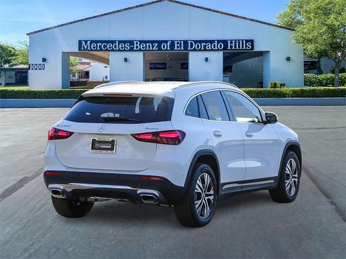 2025 Mercedes-Benz GLA 250 Base 4MATIC