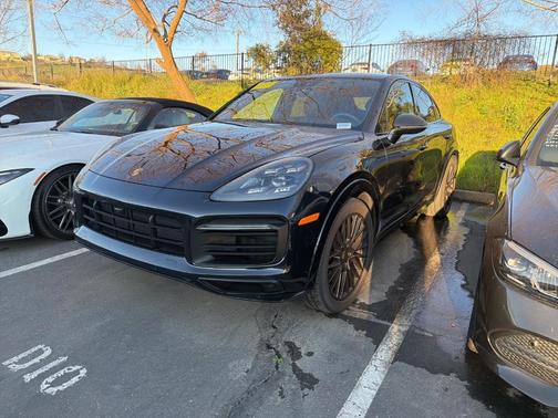 2021 Porsche Cayenne GTS