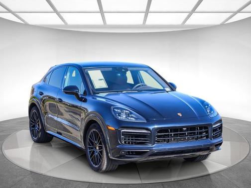 2021 Porsche Cayenne GTS