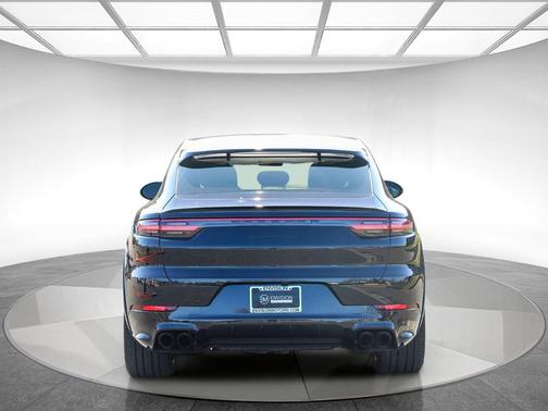 2021 Porsche Cayenne GTS