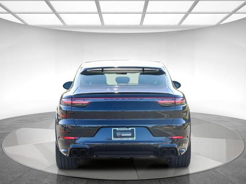 2021 Porsche Cayenne GTS