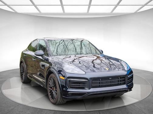2021 Porsche Cayenne GTS