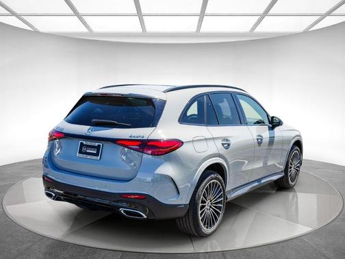 Alpine 2026 Mercedes-Benz GLC 300 Base 4MATIC