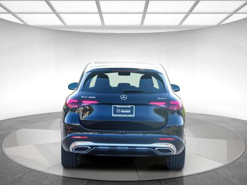 2026 Mercedes-Benz GLC 300 Base 4MATIC