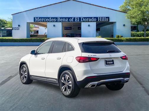 2024 Mercedes-Benz GLA 250 Base 4MATIC