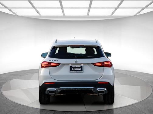 2026 Mercedes-Benz GLA 250 Base
