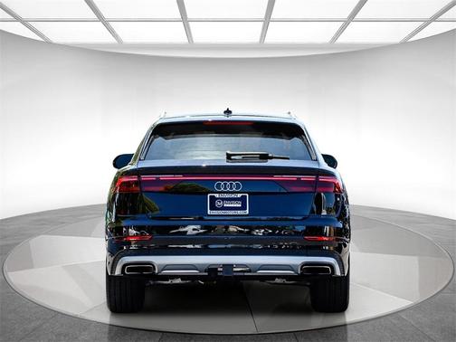 2024 Audi Q8 55 Premium