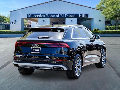 2024 Audi Q8 55 Premium