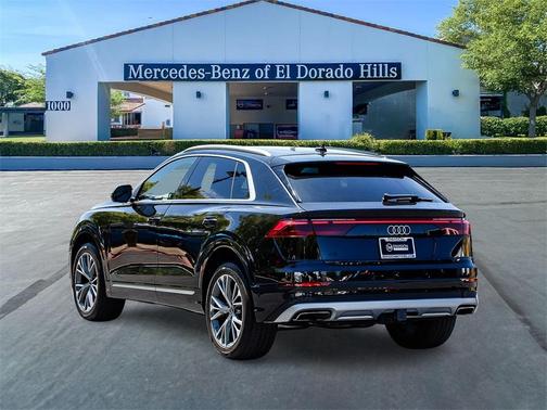 2024 Audi Q8 55 Premium
