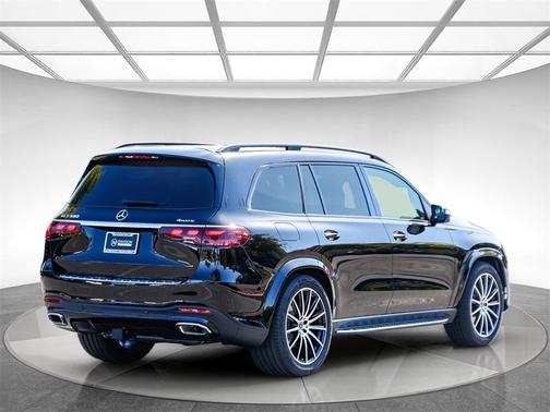 2026 Mercedes-Benz GLS 580 Base 4MATIC