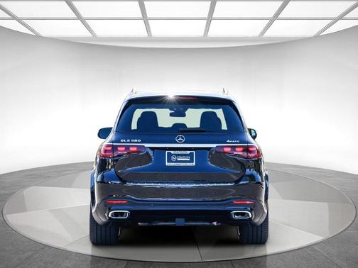 2026 Mercedes-Benz GLS 580 Base 4MATIC