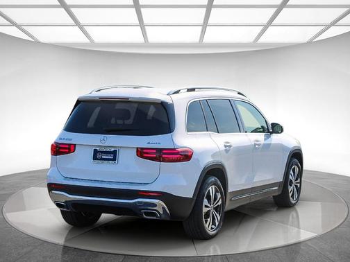 2025 Mercedes-Benz GLB 250 Base 4MATIC