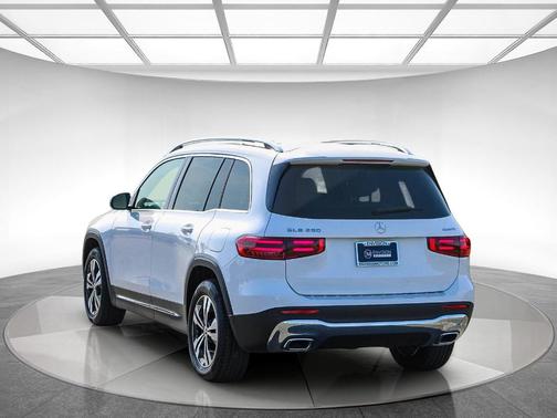 2025 Mercedes-Benz GLB 250 Base 4MATIC