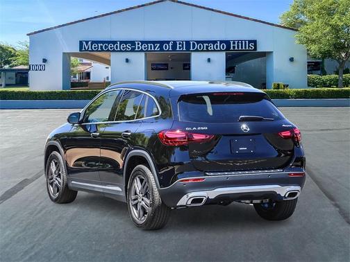 2025 Mercedes-Benz GLA 250 Base 4MATIC