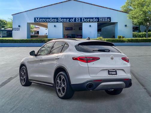 2022 Alfa Romeo Stelvio Ti