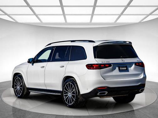 2026 Mercedes-Benz GLS 450 