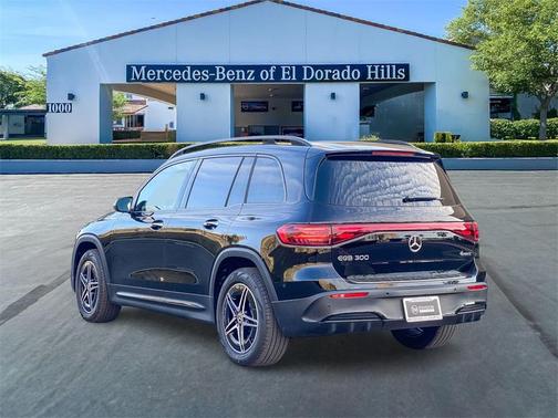 2024 Mercedes-Benz EQB 300 Base 4MATIC